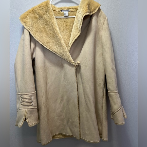 LH Sport cream, faux suede coat - Picture 1 of 3